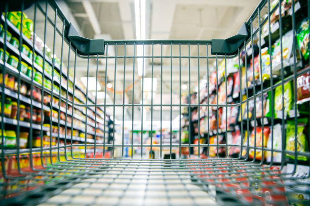 Empty shopping cart in supermarket