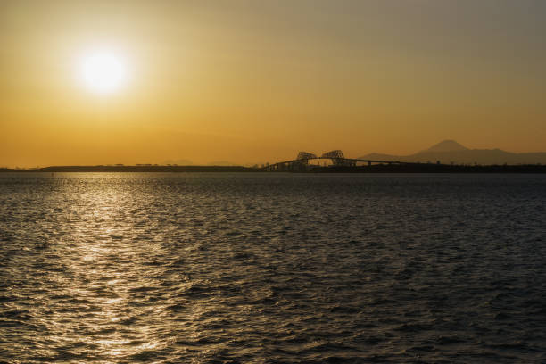 Sunset View from Maihama, Chiba Sunset View ( Tokyo-Gate Bridge, Mt. Fuji, etc..) from Maihama, Chiba tanzawa mountains stock pictures, royalty-free photos & images