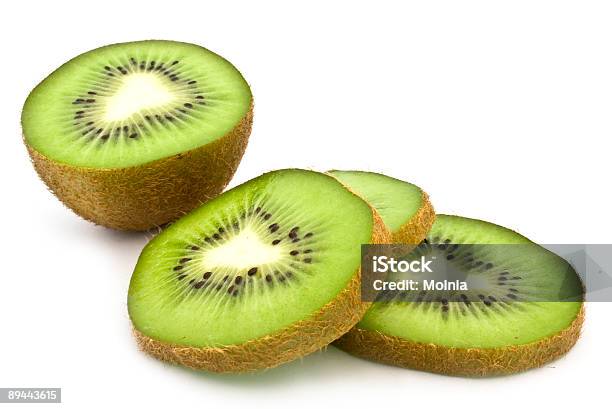 Photo libre de droit de Vert Kiwi Fruits banque d'images et plus d'images libres de droit de Aliment - Aliment, Couleur verte, Fruit