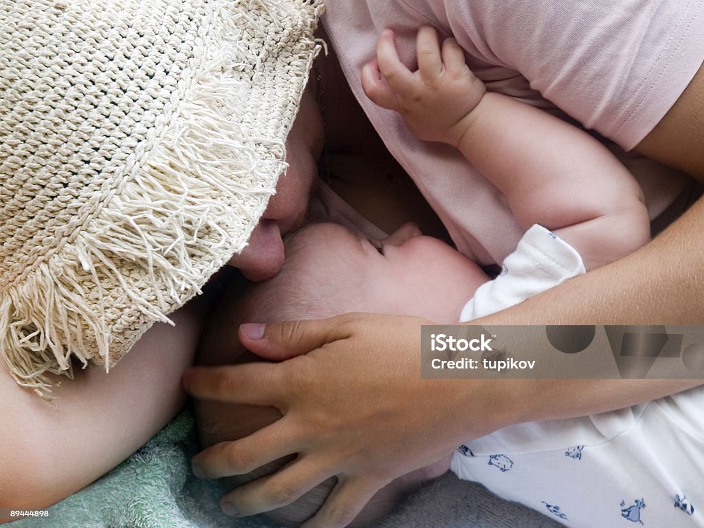 Mãe com bebê - Foto de stock de Bebê royalty-free