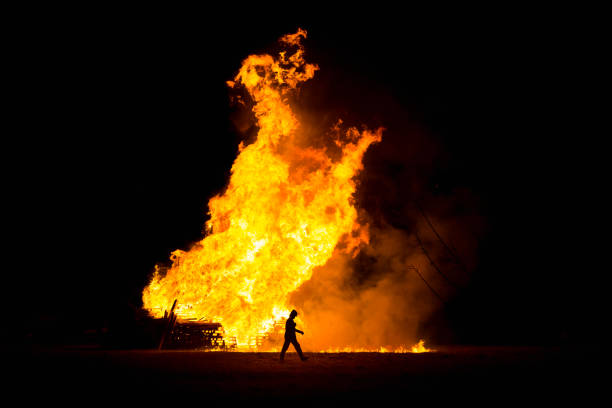 istock Bonfire walk, Bafana Night, Italy 894469160