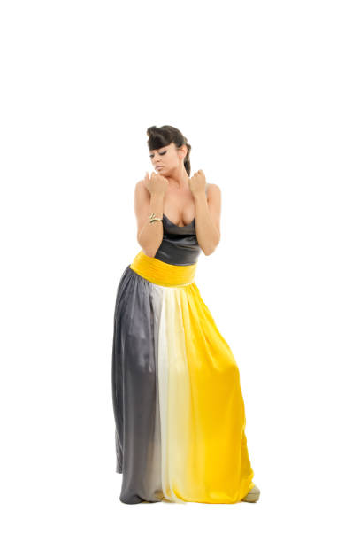 istock Beautiful fashion women 894559628