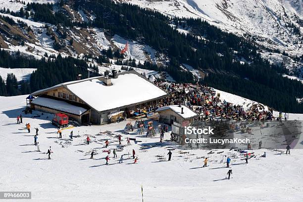 Bergrestaurant Stockfoto und mehr Bilder von Après-Ski - Après-Ski, Restaurant, Ski