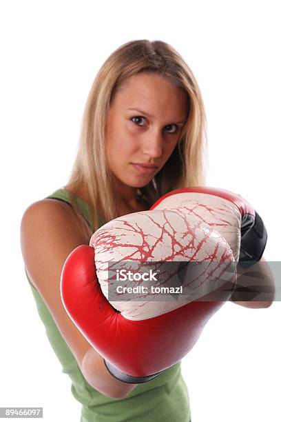 ボクシングの少女 - ほっそりしたのストックフォトや画像を多数ご用意 - ほっそりした, カットアウト, カラー画像