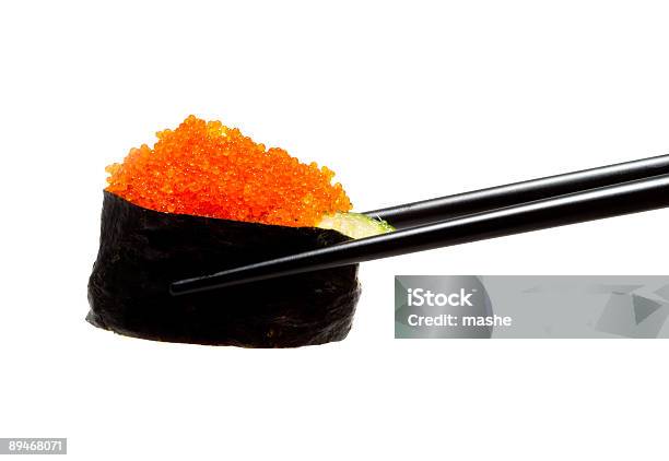 Photo libre de droit de Sushi Avec Baguettes Photo Sur Blanc banque d'images et plus d'images libres de droit de Endroit isolé - Endroit isolé, Sushi, Aliment