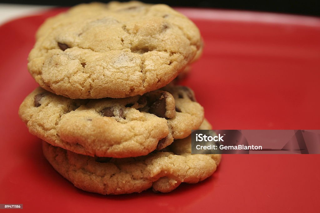 Cookies assados na hora - Foto de stock de Assado no Forno royalty-free