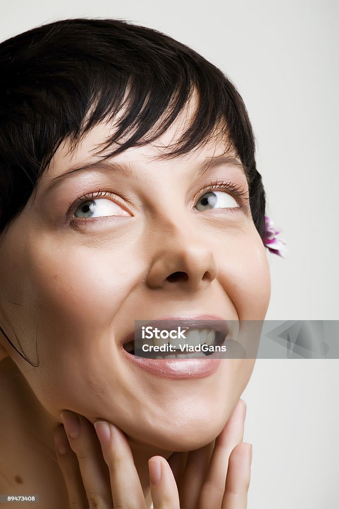 Primer plano de cara de mujer bella - Foto de stock de 20-24 años libre de derechos