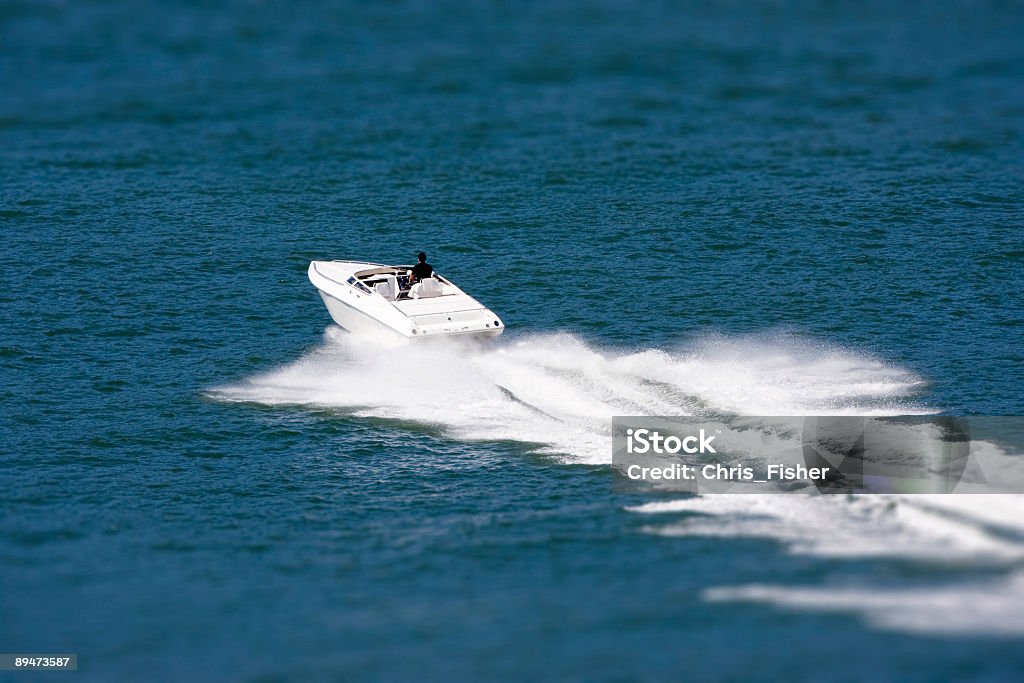 Vista aerea motoscafo "" - Foto stock royalty-free di Andare in barca a vela