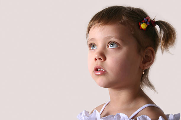 istock Little girl 89475625
