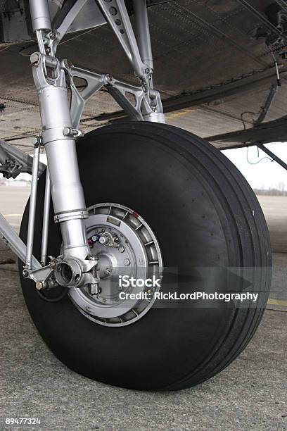 Dc3 Landing Ausrüstung Stockfoto und mehr Bilder von Altertümlich - Altertümlich, Aluminium, Asphalt