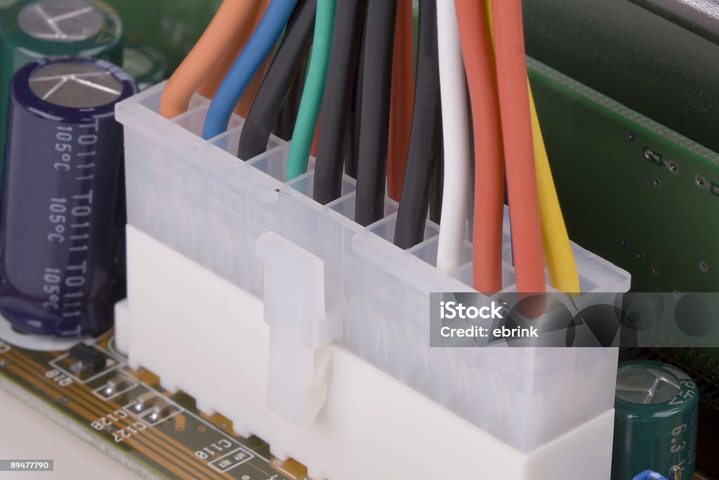 Componentes eletrônicos computador motherboard conector de energia - Foto de stock de Embarcar royalty-free