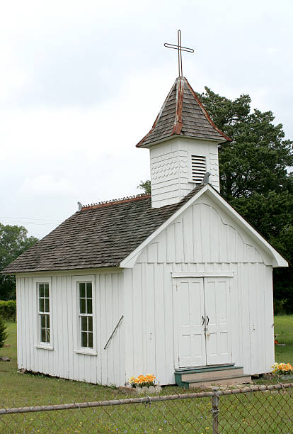istock World's Smallest Church 89478837