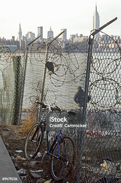 Scena Di New York - Fotografie stock e altre immagini di Ambientazione esterna - Ambientazione esterna, Architettura, Bicicletta