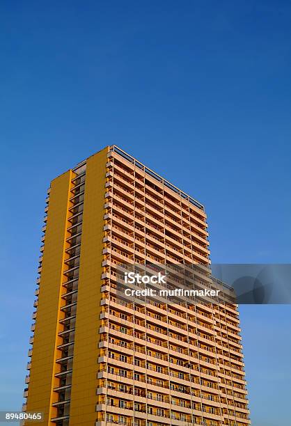 Apartmentgebäude Das In East Berlin Stockfoto und mehr Bilder von Berlin - Berlin, Plattenbau, Architektur