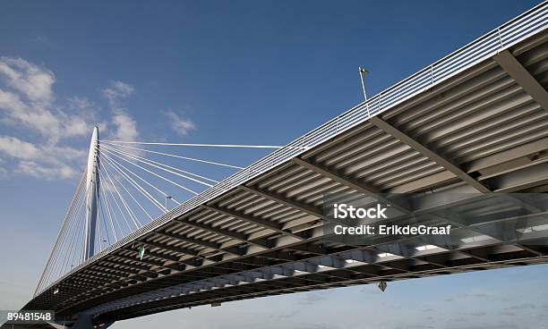 Puente Colgante 10 Foto de stock y más banco de imágenes de Puente - Estructura creada por humanos - Puente - Estructura creada por humanos, Utrecht, Vía principal