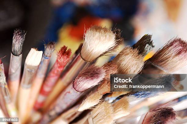 Paintbrushes Foto de stock y más banco de imágenes de Arreglo - Arreglo, Arte, Cerda - Pelo de animal