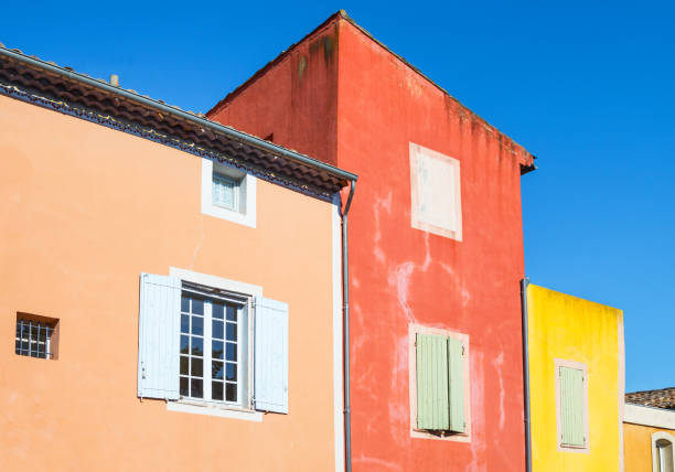 istock The Rousillion Vaucluse colored village 894867474