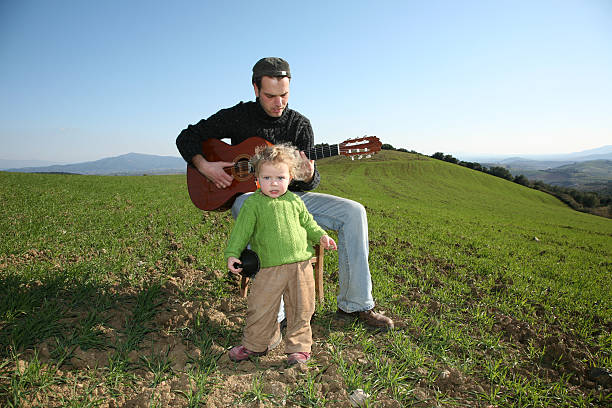istock men and girl 89489587