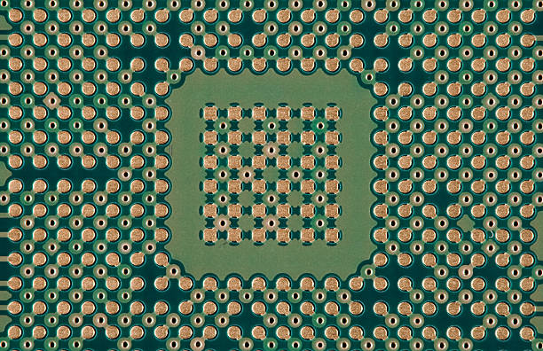 Primer plano de la placa de circuito chapado en oro - foto de stock