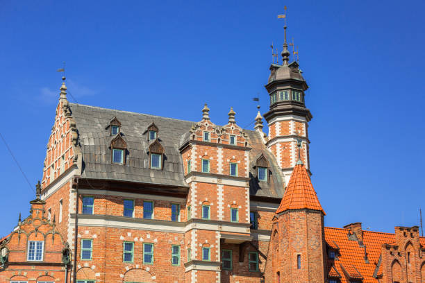 istock Architecture of the old town in Gdansk 894977482