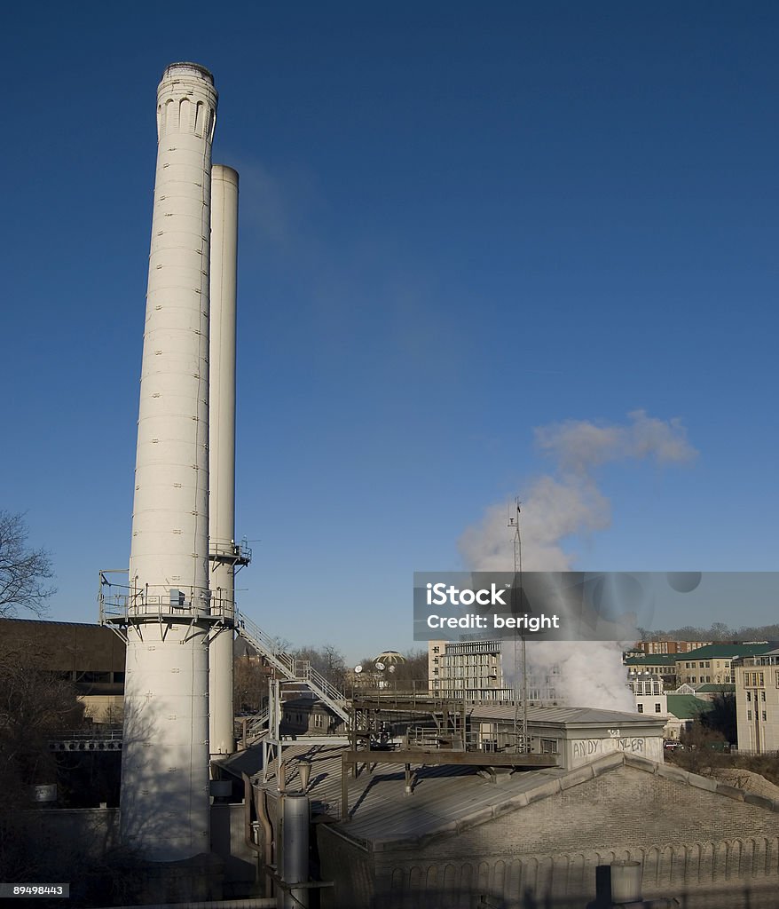 Urban pilhas de fumaça - Foto de stock de Anti-higiênico royalty-free