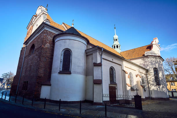 istock Gothic, medieval  church, with tower 894991592