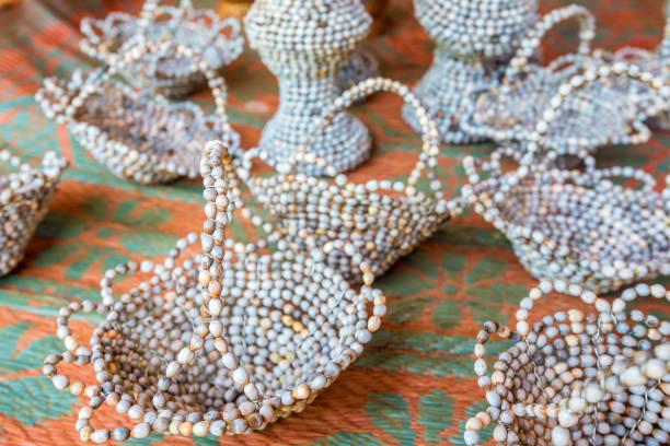 istock Variety of Vedda souvenirs 895023532