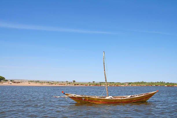 ビクトリア湖 - lake victoria ストックフォトと画像