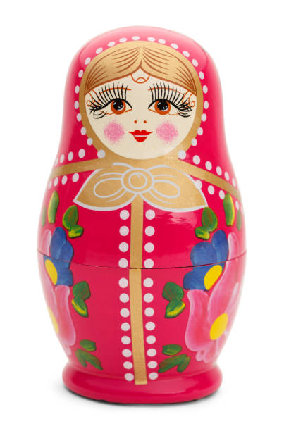 russische puppe - russian nesting doll small group of objects wood doll stock-fotos und bilder