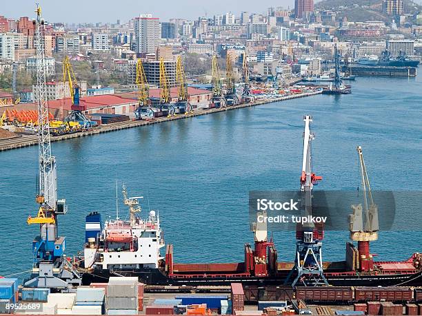 Recipiente Terminal Em Russo Porto Vladivostokcity In Far East Russia - Fotografias de stock e mais imagens de Ao Ar Livre