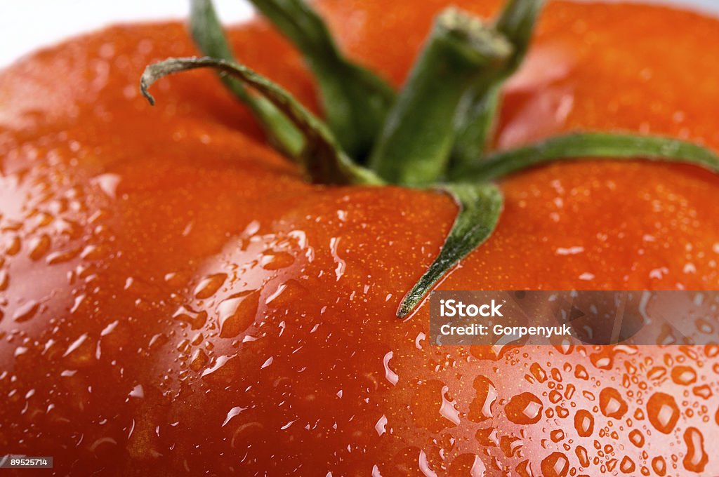 Tomate avec scape - Photo de Aliment libre de droits