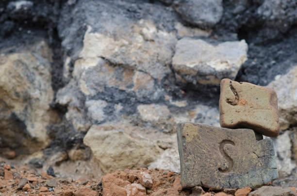 istock ancient bricks of a ruined building 895263072