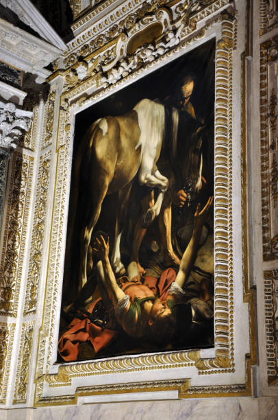 картины караваджо и карраччи в часовне сераси. базилика санта-мария-дель-пополо - 16609 стоковые фото и изображения