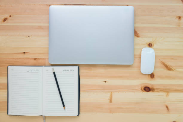istock Computer laptop on table desk, Business concept 895427644