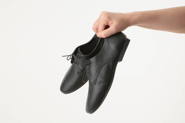 istock Have shoes in hand 895433096