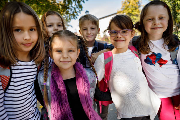istock Happy school children 895479822