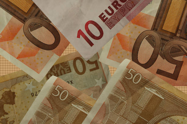 banknote der europäischen union - currency euro symbol european union currency calculator stock-fotos und bilder