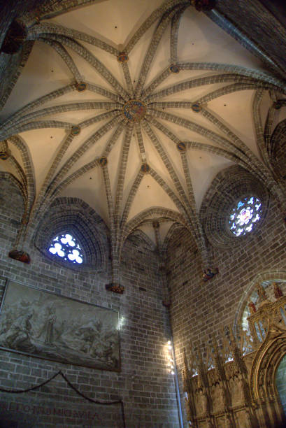 istock Holy Grail chapel in Saint Mary Cathedral 895510122