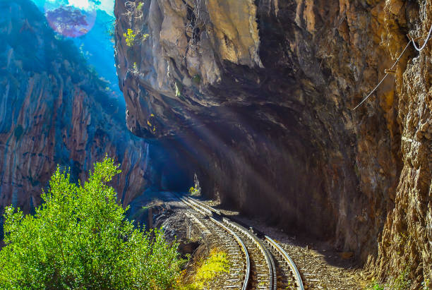 odontotos rack railway diakopto –kalavrita, under the shadow of helmos mountain. - rack railway imagens e fotografias de stock