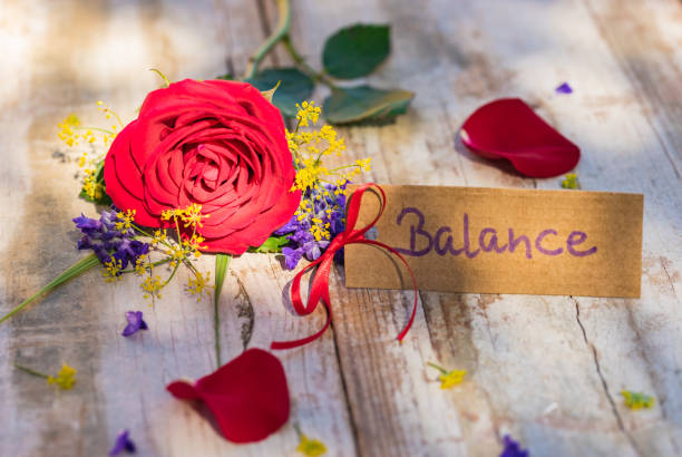 istock Flowers with gift card for Balance 895643424