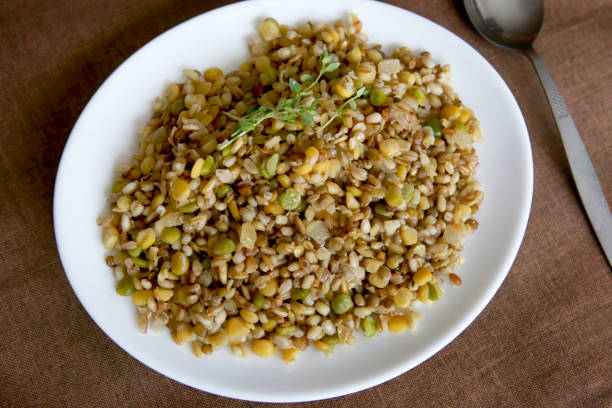 istock Cooked mixed  grains cereal for healthy meal. 895663624