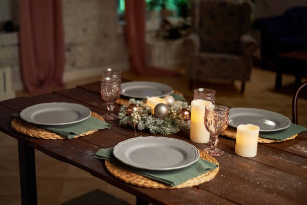 istock Serving Christmas buffet .A rustic, cosy style. Warm shades 895683390