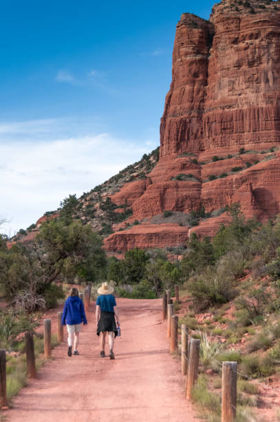 istock Hiking in Sedona 895686838
