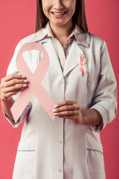 istock Woman against breast cancer 895736428