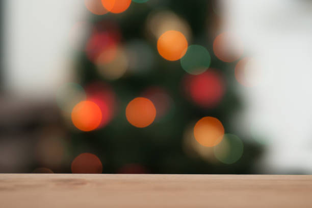 istock blurred background of a Christmas tree 895763542