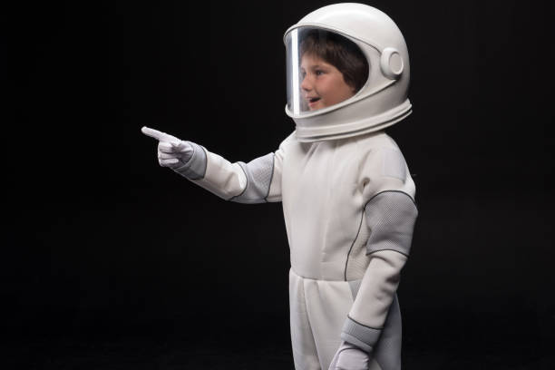 istock Positive little spaceman is expressing interest 895816108