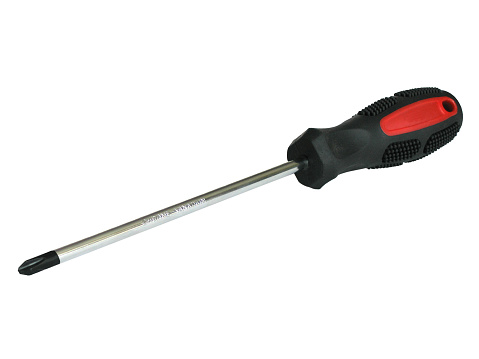 Phillips screwdriver with a red-black handle on a white background. ÐÑÐµÑÑÐ¾Ð²Ð°Ñ Ð¾ÑÐ²ÐµÑÑÐºÐ° Ñ ÐºÑÐ°ÑÐ½Ð¾-ÑÐµÑÐ½Ð¾Ð¹ ÑÑÐºÐ¾ÑÑÐºÐ¾Ð¹ Ð½Ð° Ð±ÐµÐ»Ð¾Ð¼ ÑÐ¾Ð½Ðµ.