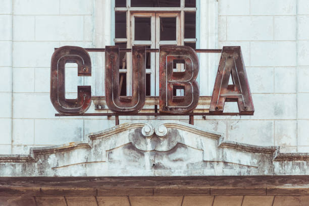 istock Cuba writing on building facade, Havana, Cuba 896061622