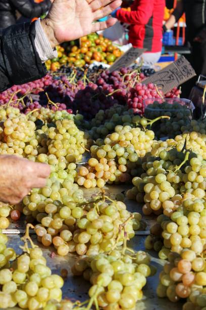 istock Cluster of grapes at a market stall 896198574