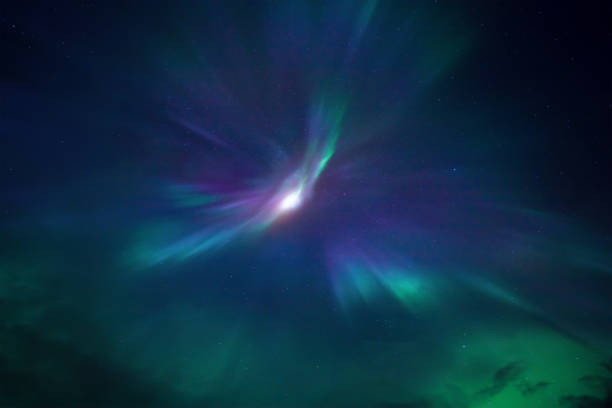 북극광 배경기술 - aurora borealis iceland astronomy tranquil scene 뉴스 사진 이미지